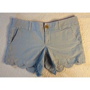 Lilly Pulitzer Buttercup Short Blue White Seersucker Scalloped Hem 6